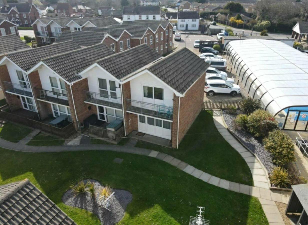 Villa Sea View 3-Bed Heated Pool Eat Bar Kids Park Lowestoft Exteriér fotografie