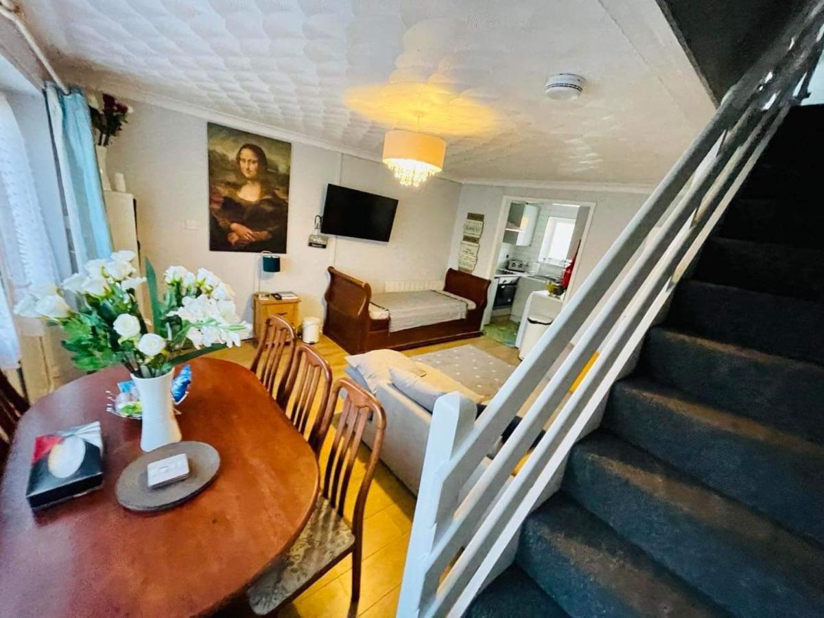 Villa Sea View 3-Bed Heated Pool Eat Bar Kids Park Lowestoft Exteriér fotografie