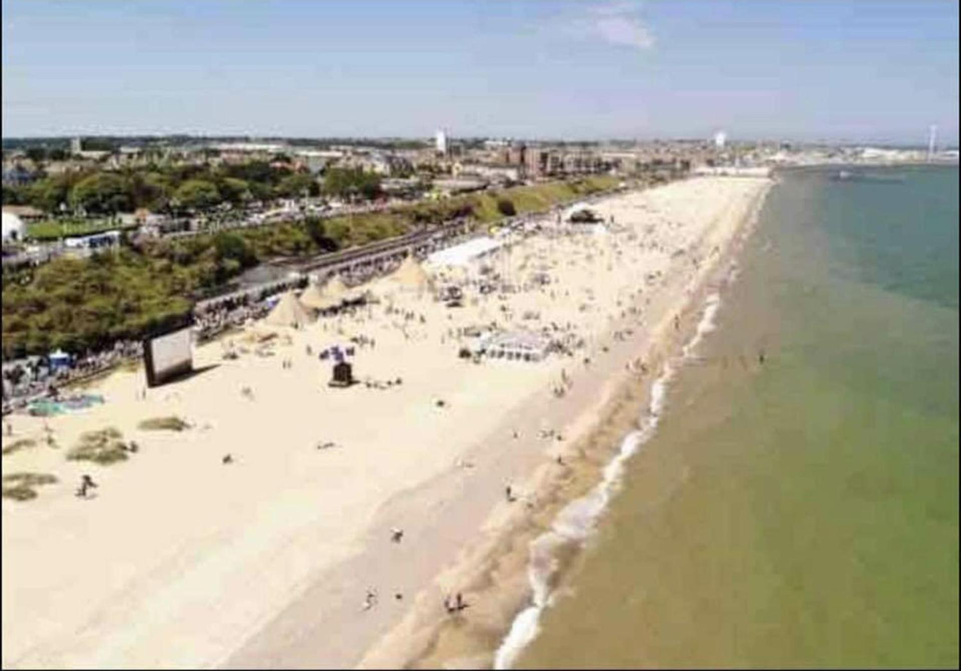 Villa Sea View 3-Bed Heated Pool Eat Bar Kids Park Lowestoft Exteriér fotografie